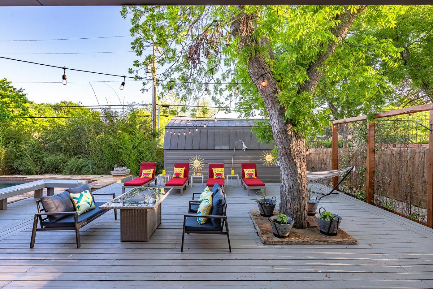 Serene Pool & Firepit In Stunning Home By Airport San Antonio Exterior photo