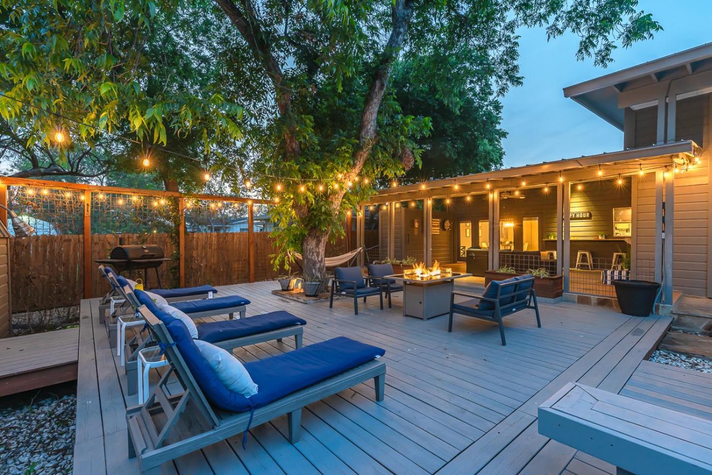Serene Pool & Firepit In Stunning Home By Airport San Antonio Exterior photo